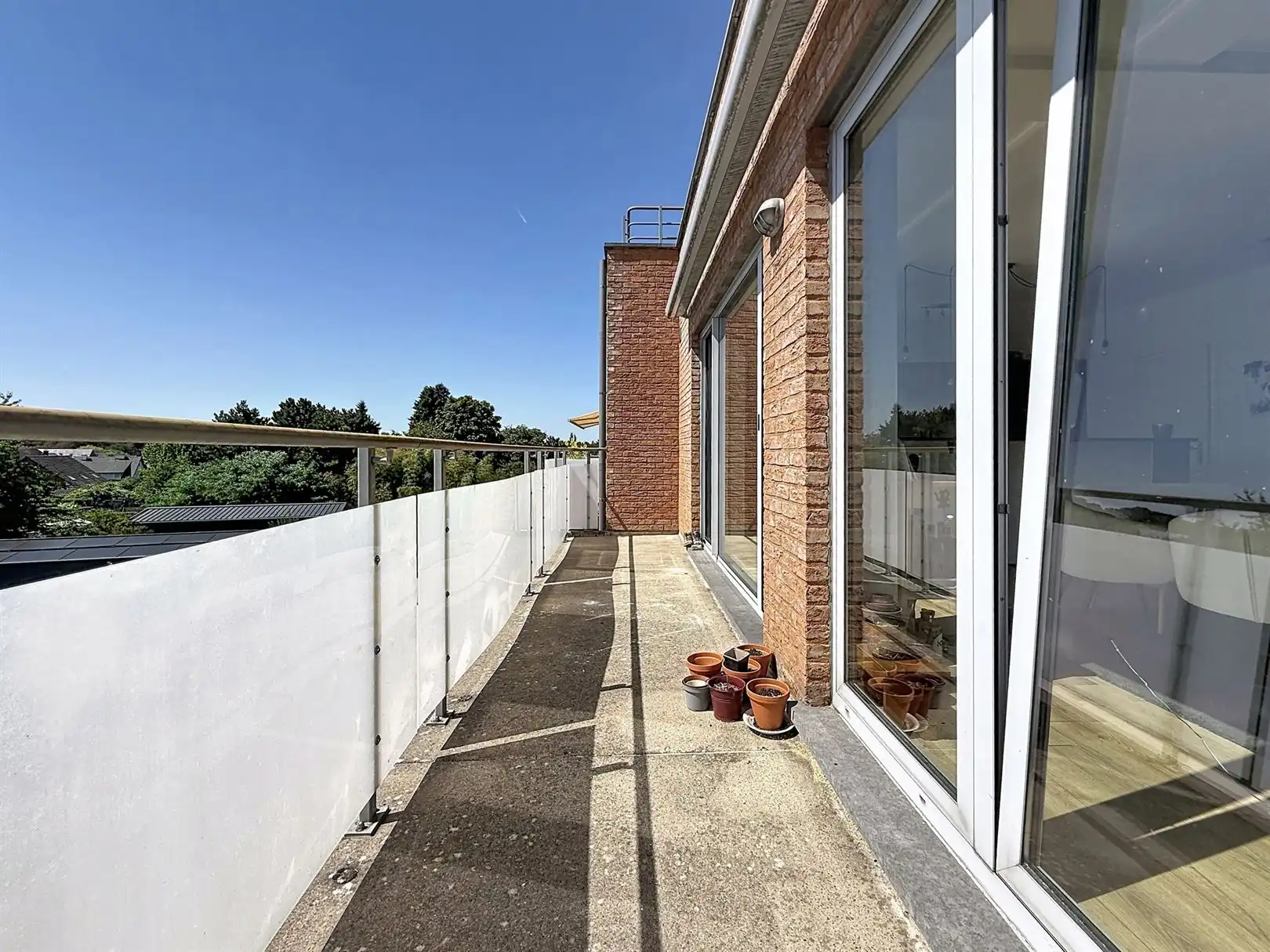 Duplex app, 2 slpks, terrassen, kelder, autostaanplaats foto 16