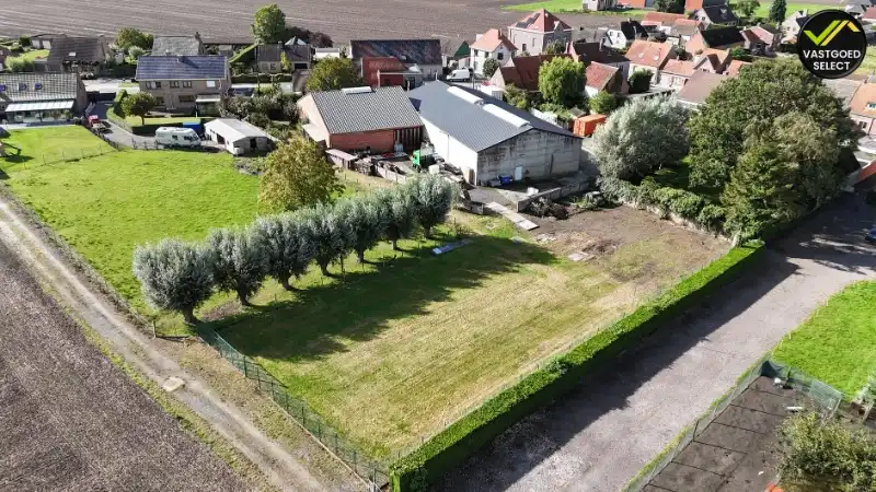 Vastgoed Select: Ruime woning met loods en weide totaal 2624 m² in Sint-Laureins foto 23