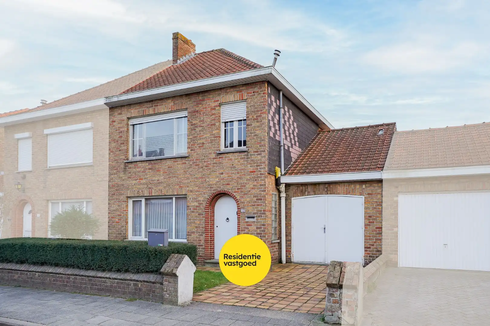 Hoofdfoto van de publicatie: Ruime woning met zuidgerichte tuin te Sint-Michiels