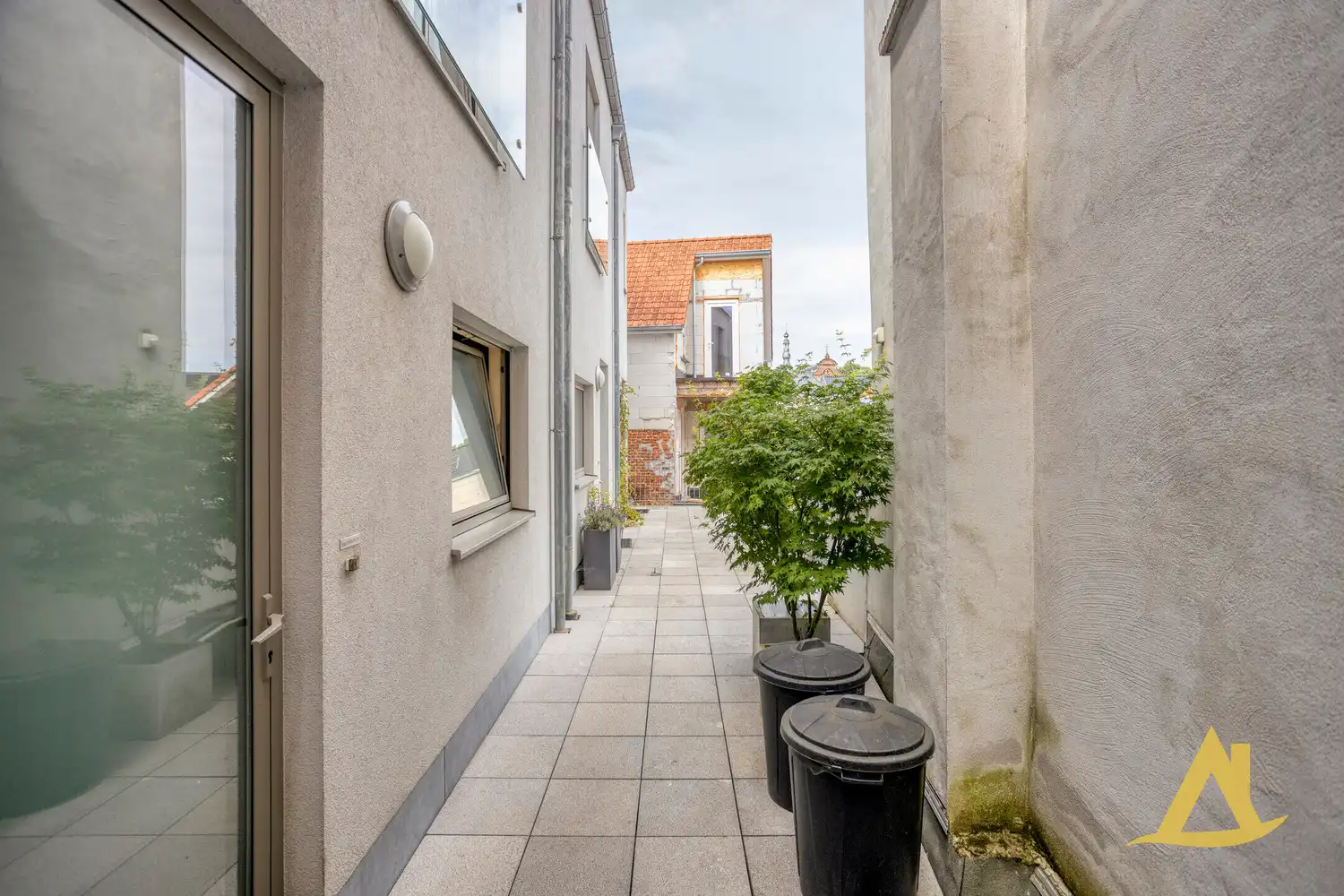 MODERN TRIPLEX APPARTEMENT IN HET CENTRUM VAN DIEST! foto 4