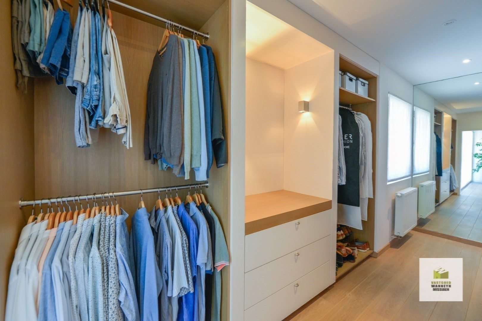 Unieke investeringskans te centrum Zwevezele: woningen met praktijkruimtes en appartement foto 13