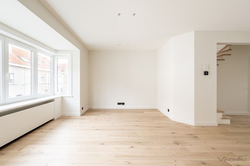 Prachtig gerenoveerd  energiezuinig duplexappartement op wandelafstand van de zee foto 5