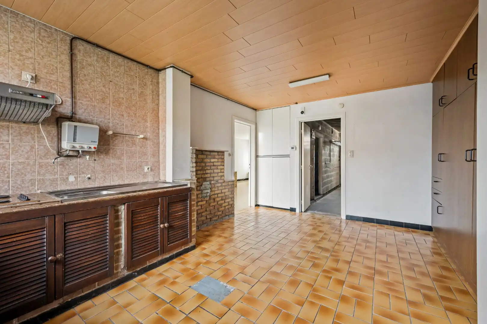 Woning met 4 slaapkamers, tuin en garage in Dadizele-centrum foto 6