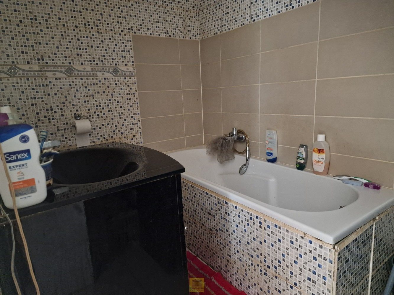 Topper: Opbrengsteigendom met 2 verhuurde appartementen op superlocatie foto 6