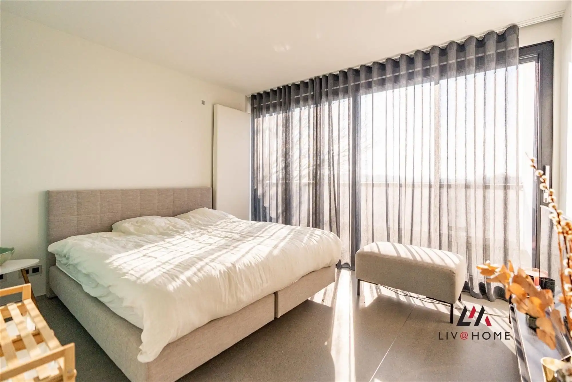 Moderne landbouwwoning met serre en loods op 10 ha foto 23