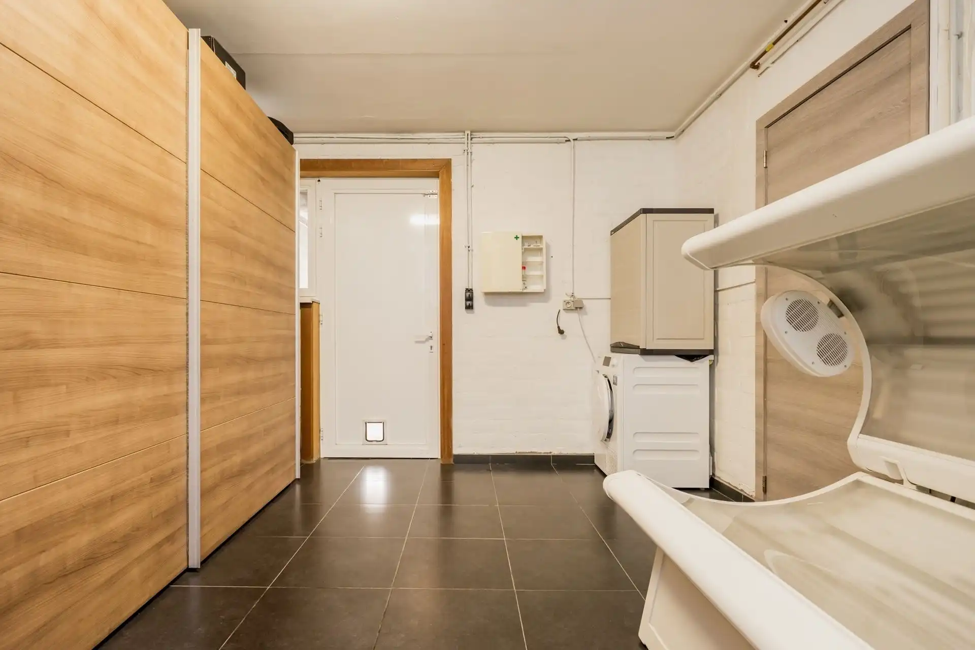 Instapklare bel-etagewoning met garage, tuin en zonnig terras foto 25