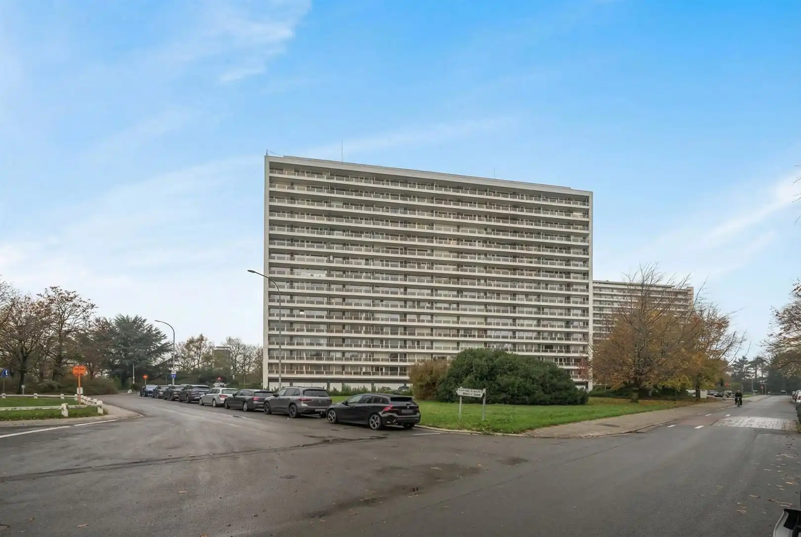 Appartement foto {{pictureIndex}}