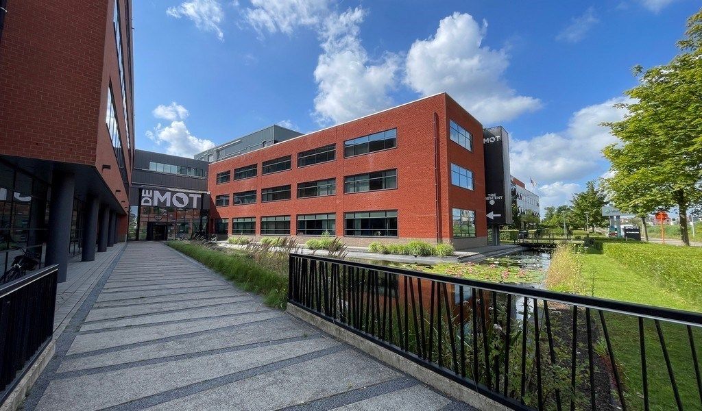 ()=>{if(producerUpdateValueVersion(node),producerAccessed(node),node.value===ERRORED)throw node.error;return node.value} Motstraat 30 - F/4 - 2800 Mechelen