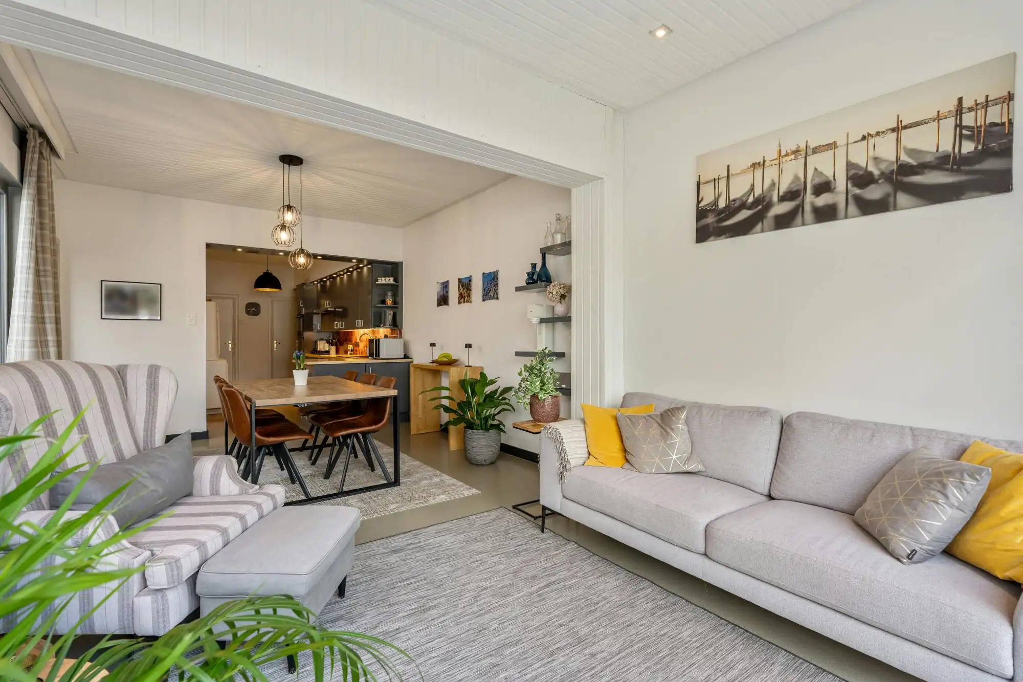 Verrassend ruime stadswoning met 5 slaapkamers en mooie tuin foto 11