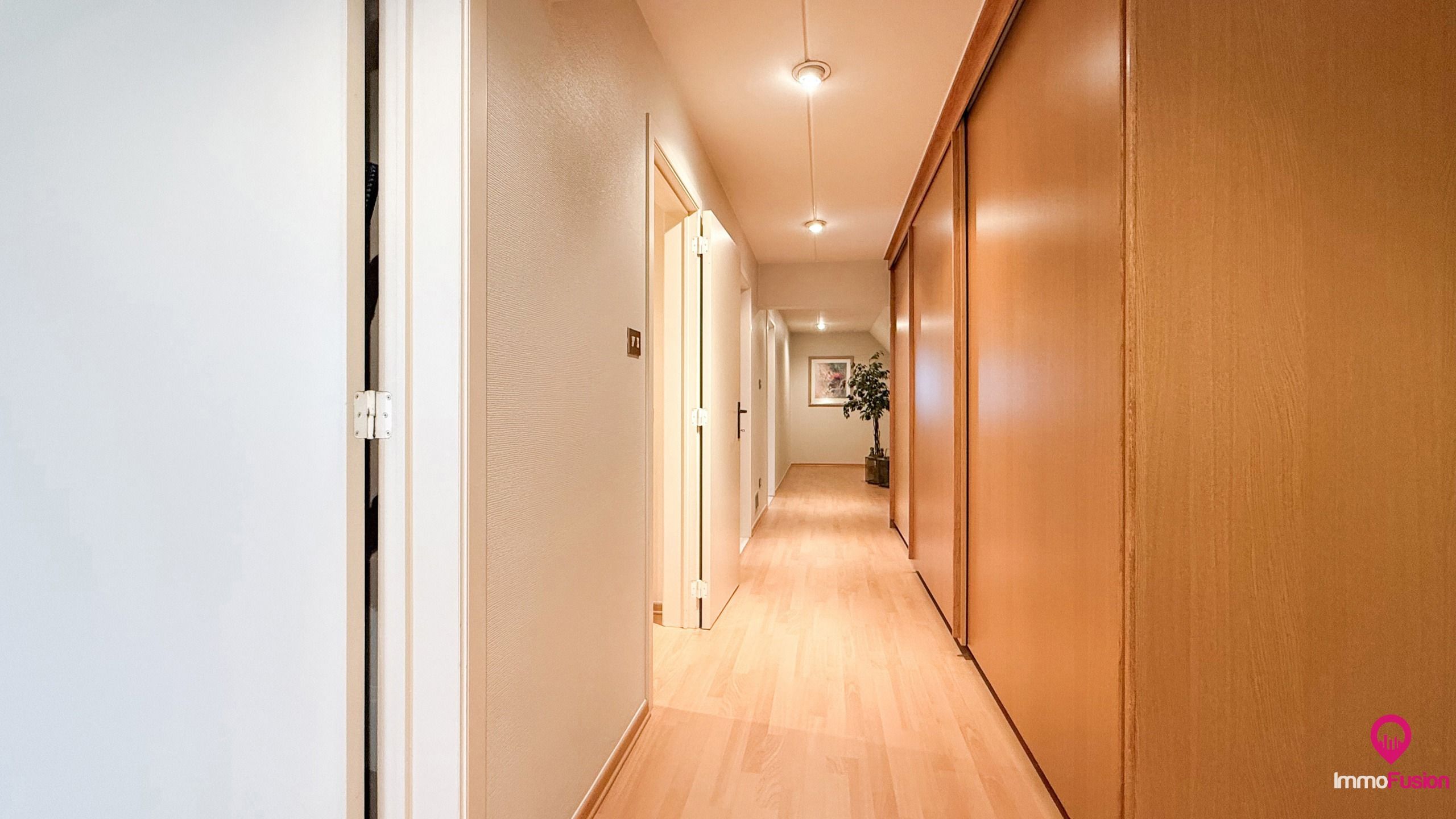 Hoog afgewerkte woning met 4 slpkms en kelder op 6are ! foto 33