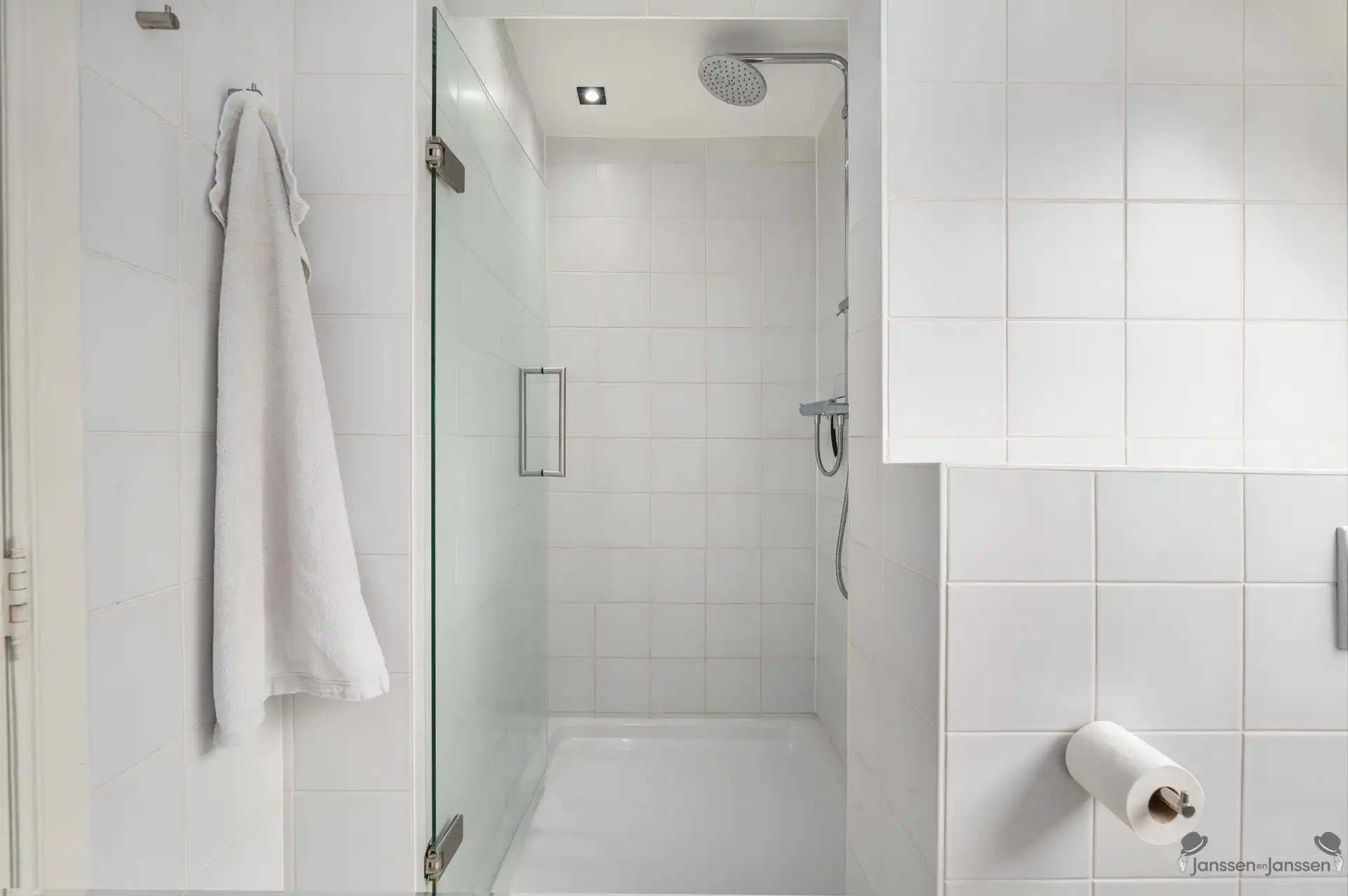 Moderne en lichtrijke woning op 600m² nabij centrum Brecht foto 22