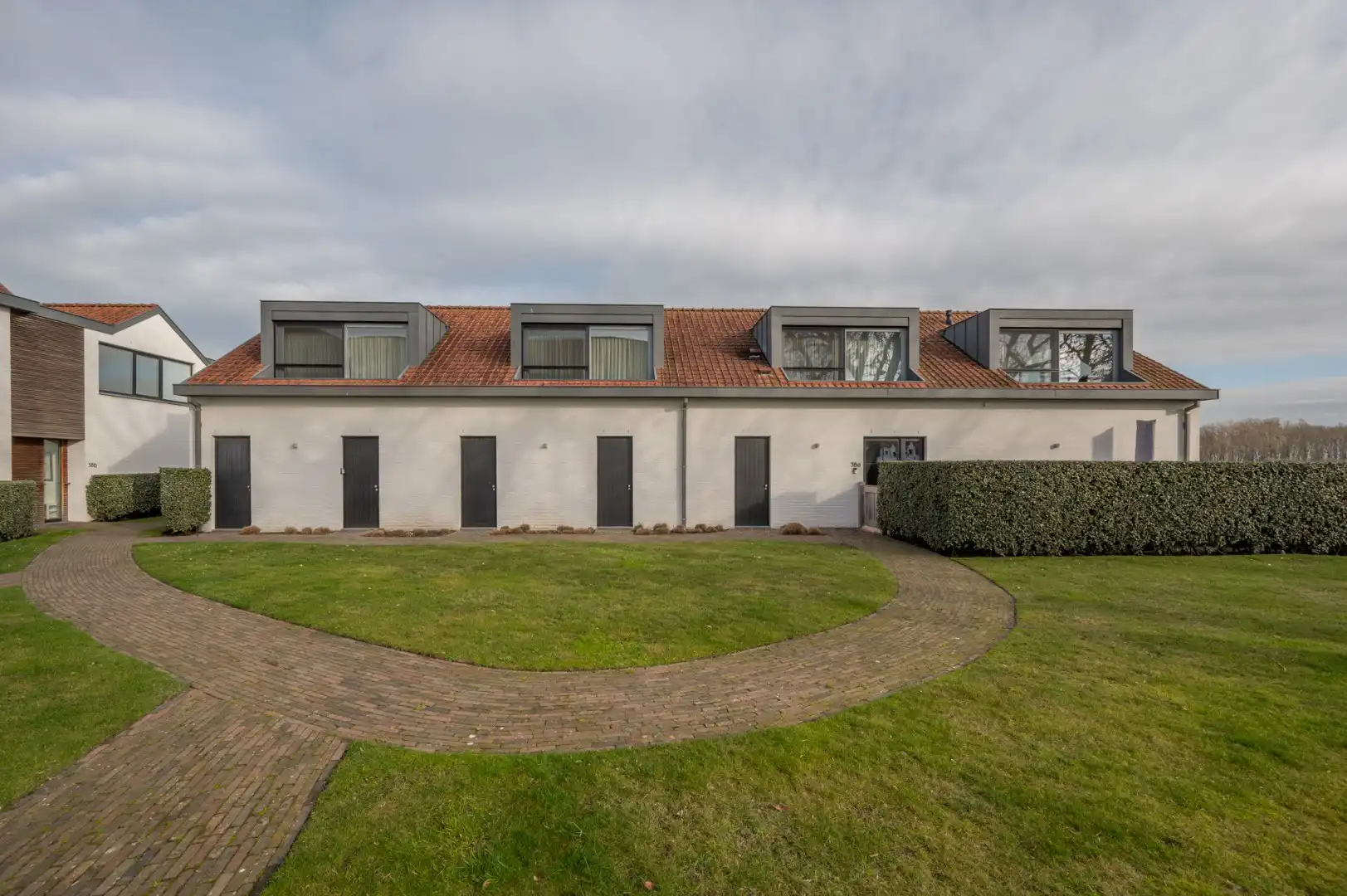 Lichtrijke bel-etage woning nabij van het Oosthoekplein in Het Zoute foto 33