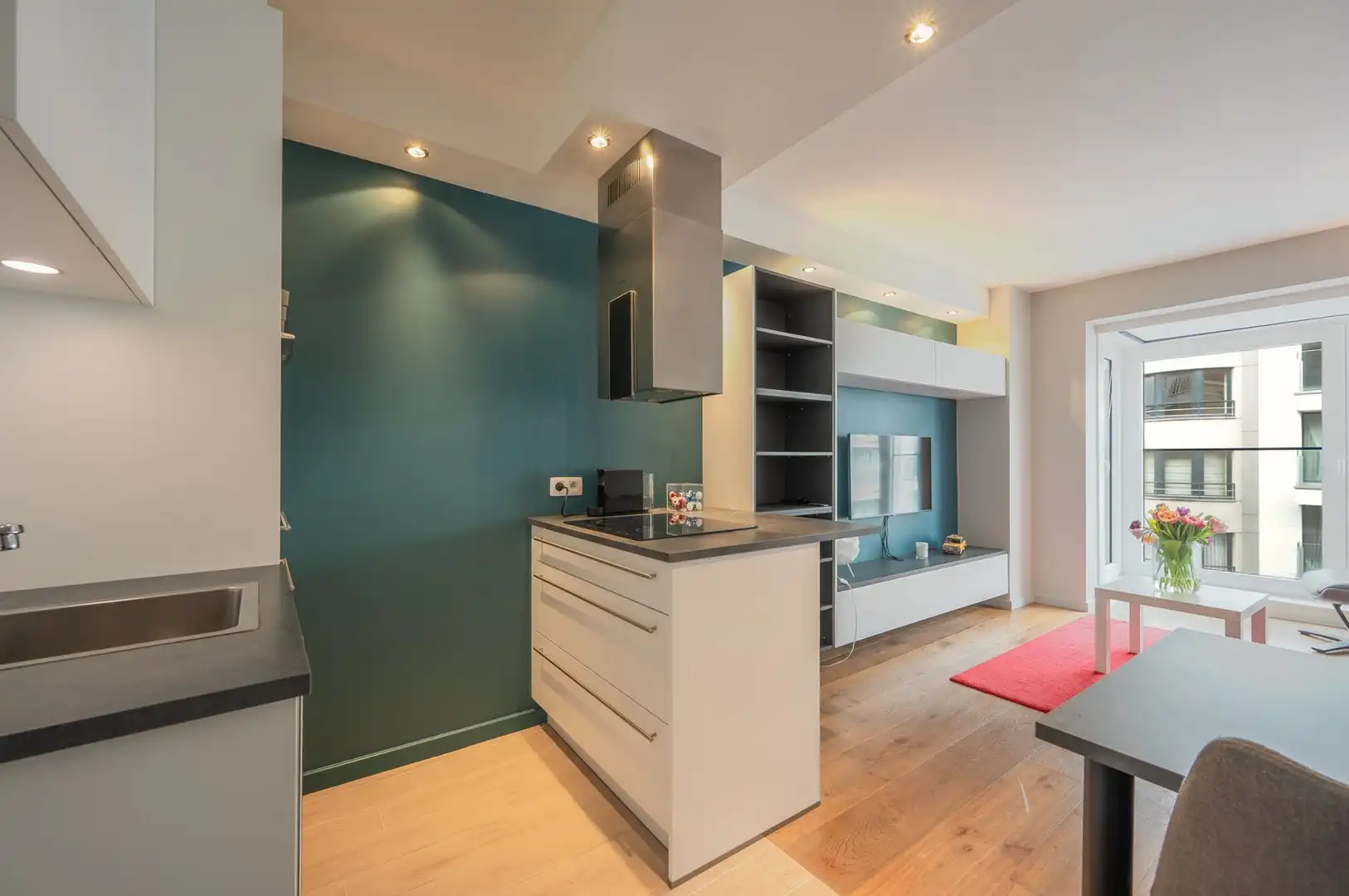 Pied-à-terre heel goed gelegen in het centrum van Knokke, op enkele passen van de zee en de winkels. foto 6