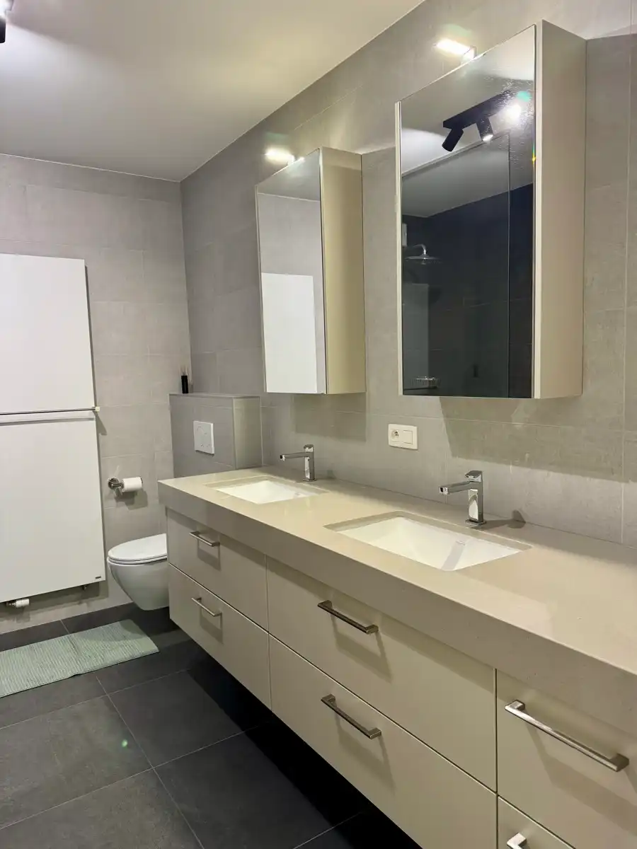 Luxueus 3-slaapkamerappartement met groot terras te huur in Lier  foto 10