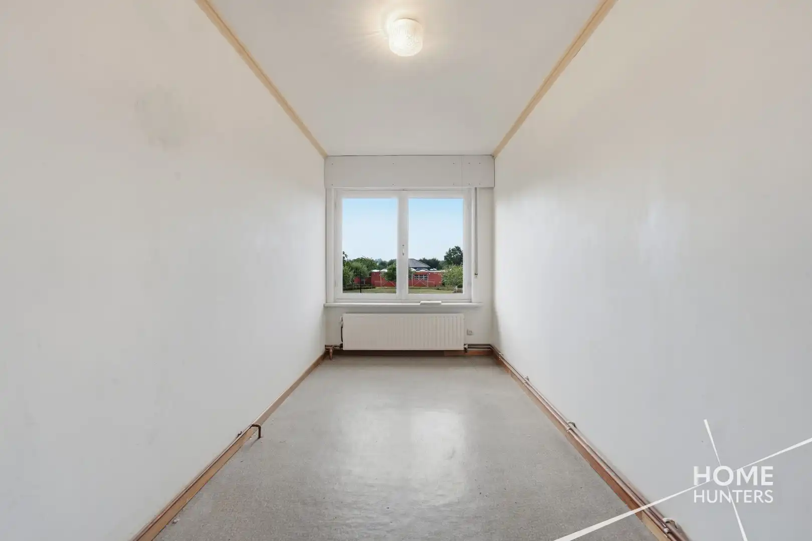 Ruime woning met oprit, garage, gunstig EPC en maar liefst 5 slaapkamers foto 17