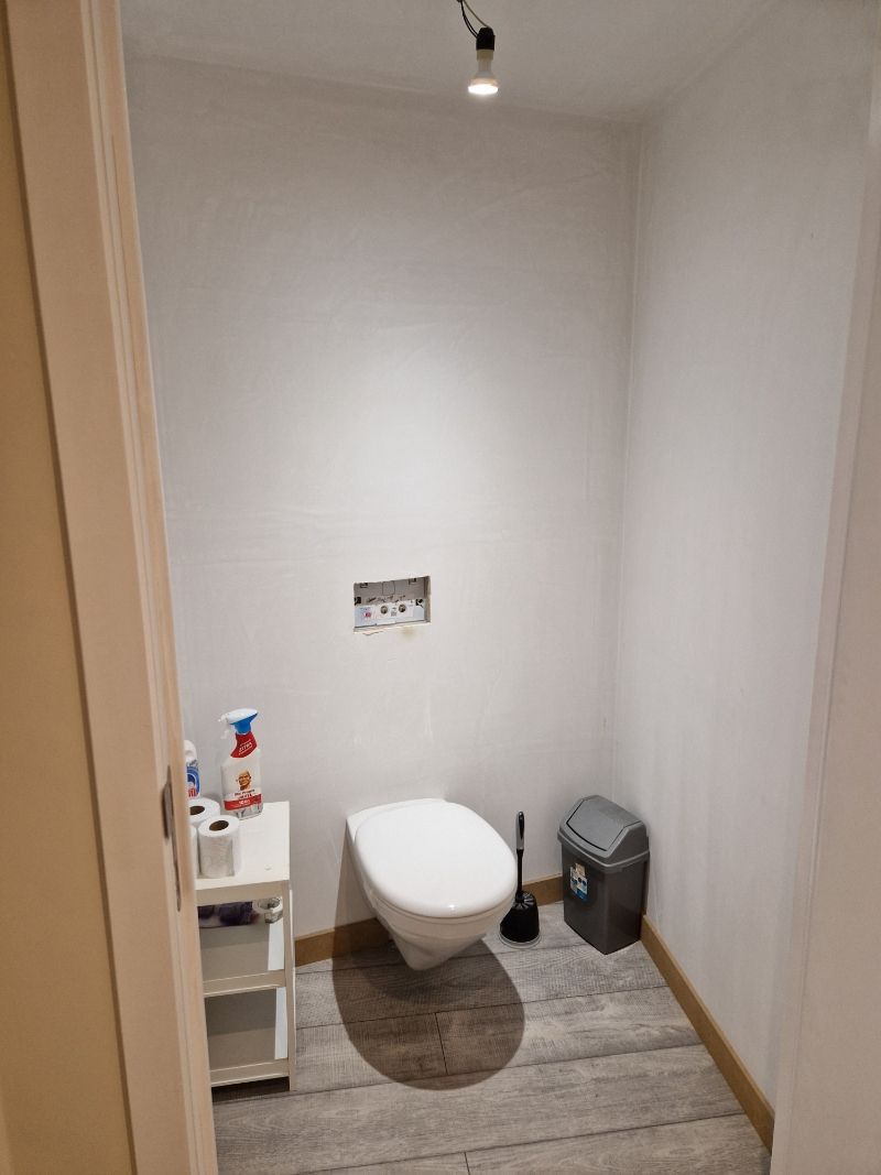 Instapklare woning met 4 slaapkamers en zonnige tuin foto 15
