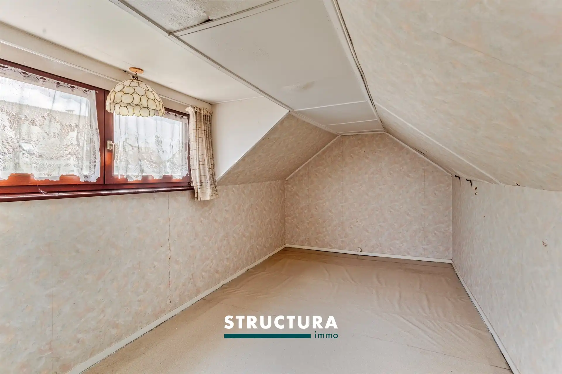 Woning met potentieel en uitzicht op de velden foto 18