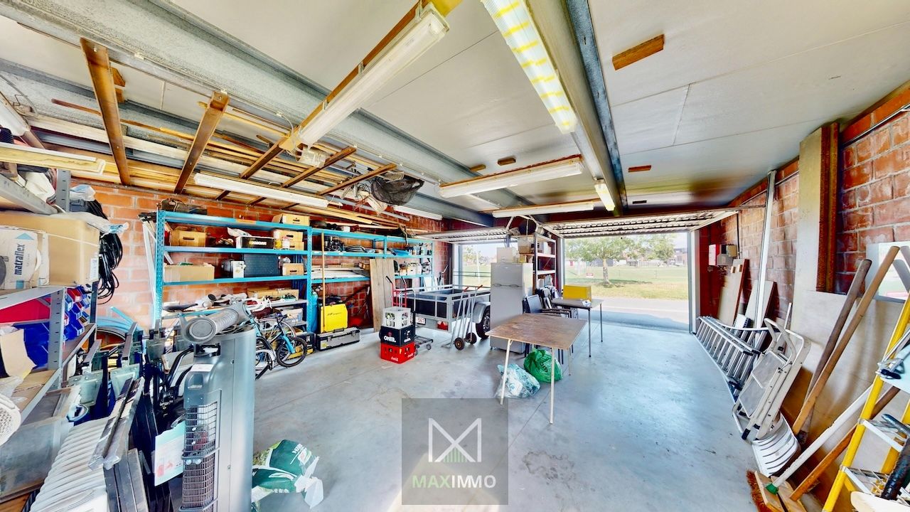 Woning met 3 garages, zonnepanelen, ruime tuin & aparte toegang – 830 m² perceel in Lauwe foto 17
