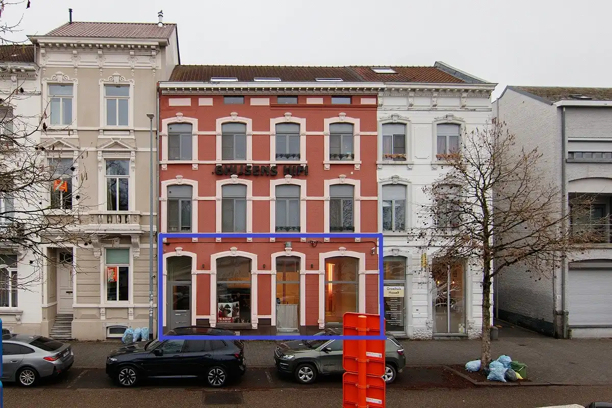 Sint-Truidersteenweg 14 , 3500 Hasselt. Praktijk, kantoorruimte aan de rand van de Groene Boulevard Hasselt foto {{pictureIndex}}