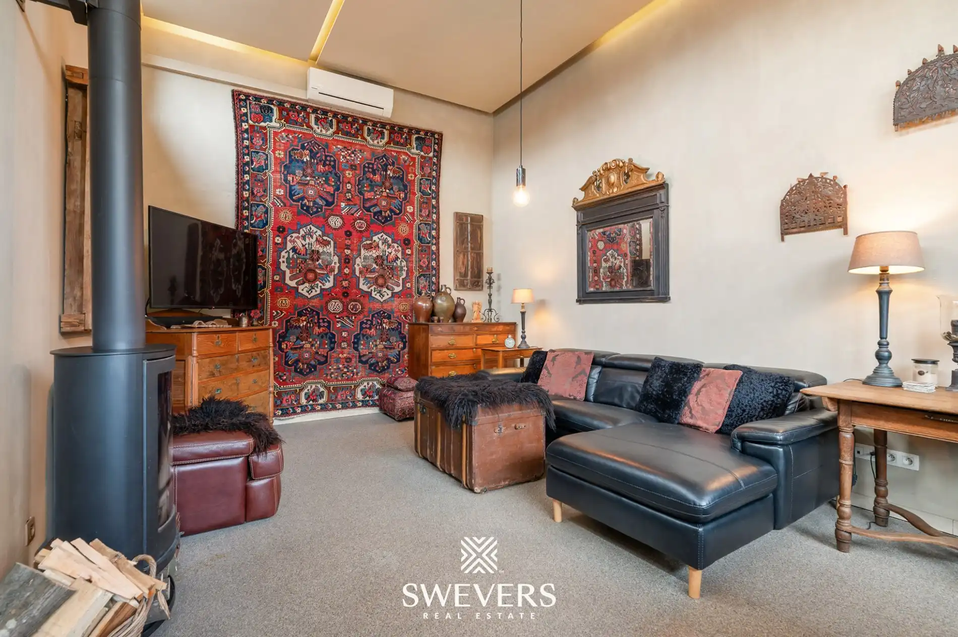 Instapklare gezinswoning met verrassend veel ruimte en een uitstekende ligging te Beringen foto 3