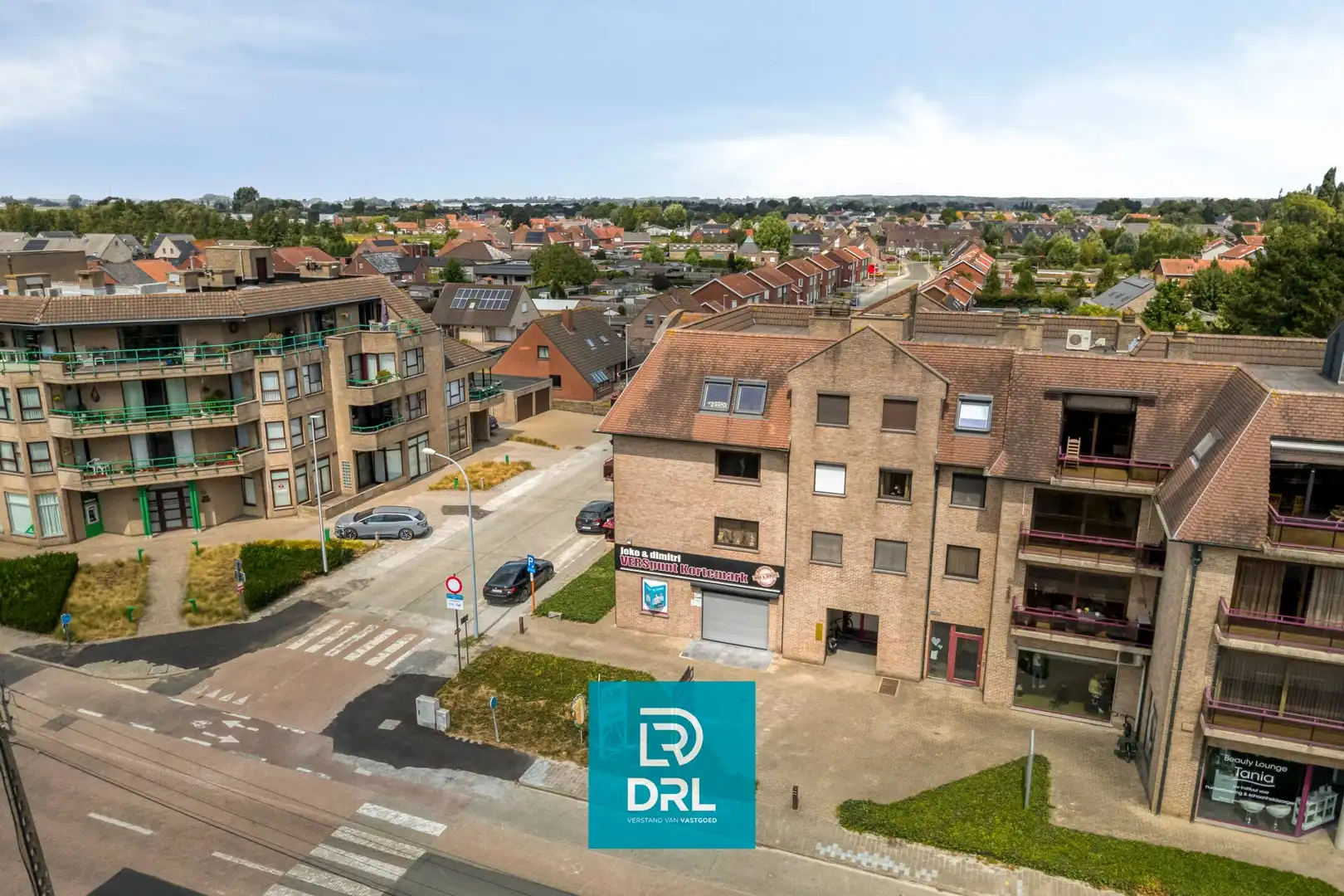 COMMERCIEEL PAND met LOODS te KORTEMARK foto 29