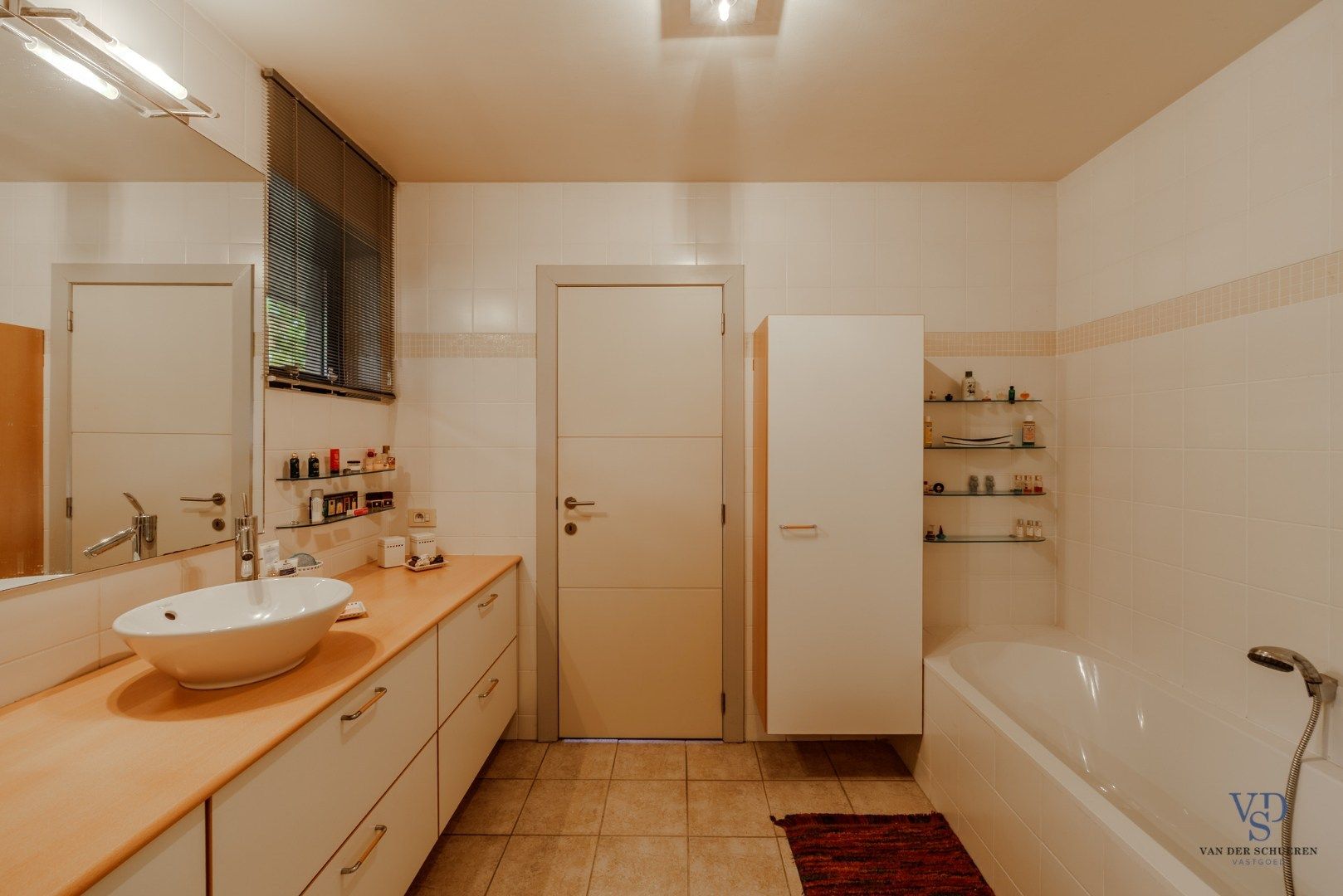 Stijlvol en tijdloos wonen aan een pijpekop. foto 14