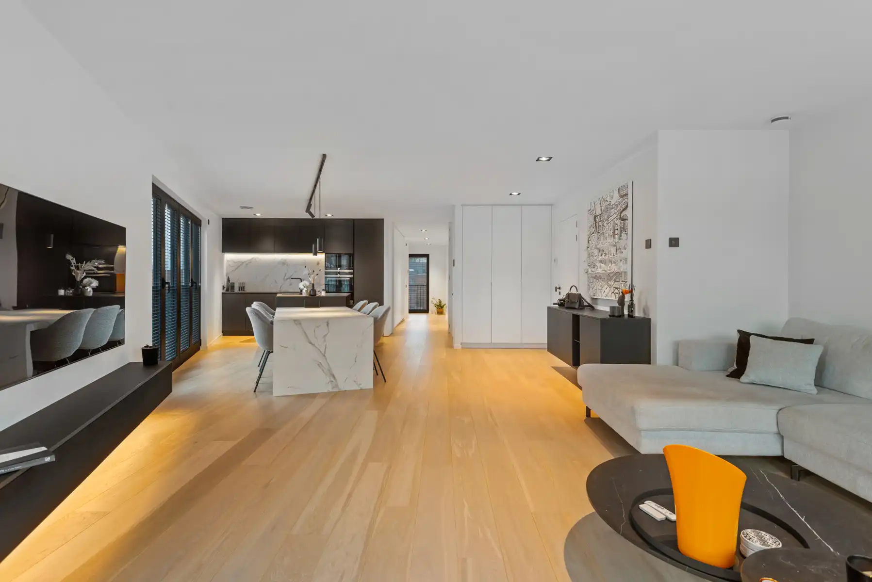 ENERGIEZUINING APPARTEMENT MET LOFT GEVOEL foto {{pictureIndex}}