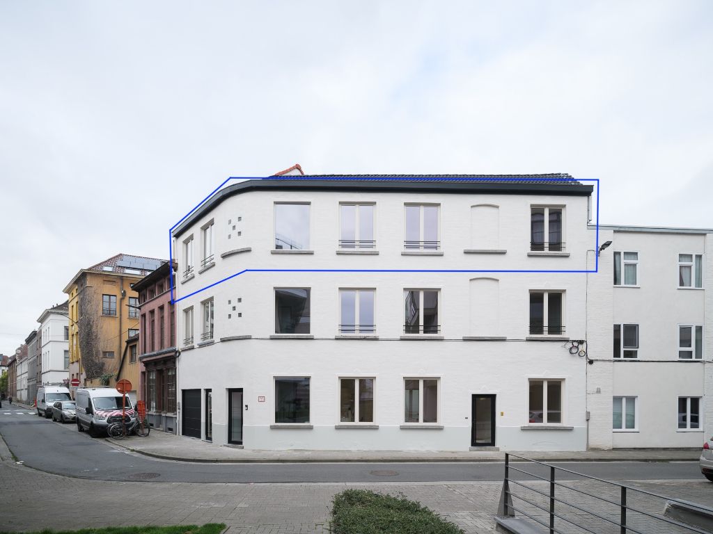 Hoogwaardig gerenoveerd 3 slaapkamer appartement nabij Gent Zuid foto 15