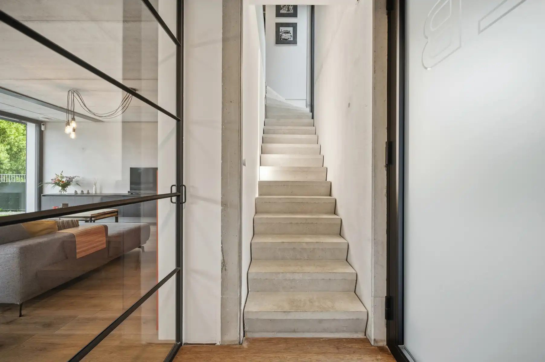 Villa met zwembad in een groene omgeving te PUTTE foto 4