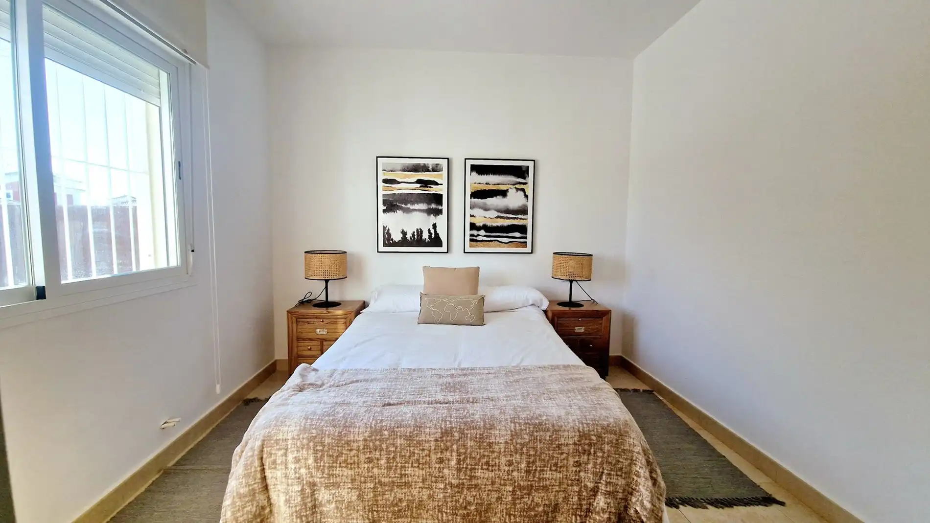 Ruime vrijstaande villa's verdeeld over twee verdiepingen in Lorca, Murcia foto 22