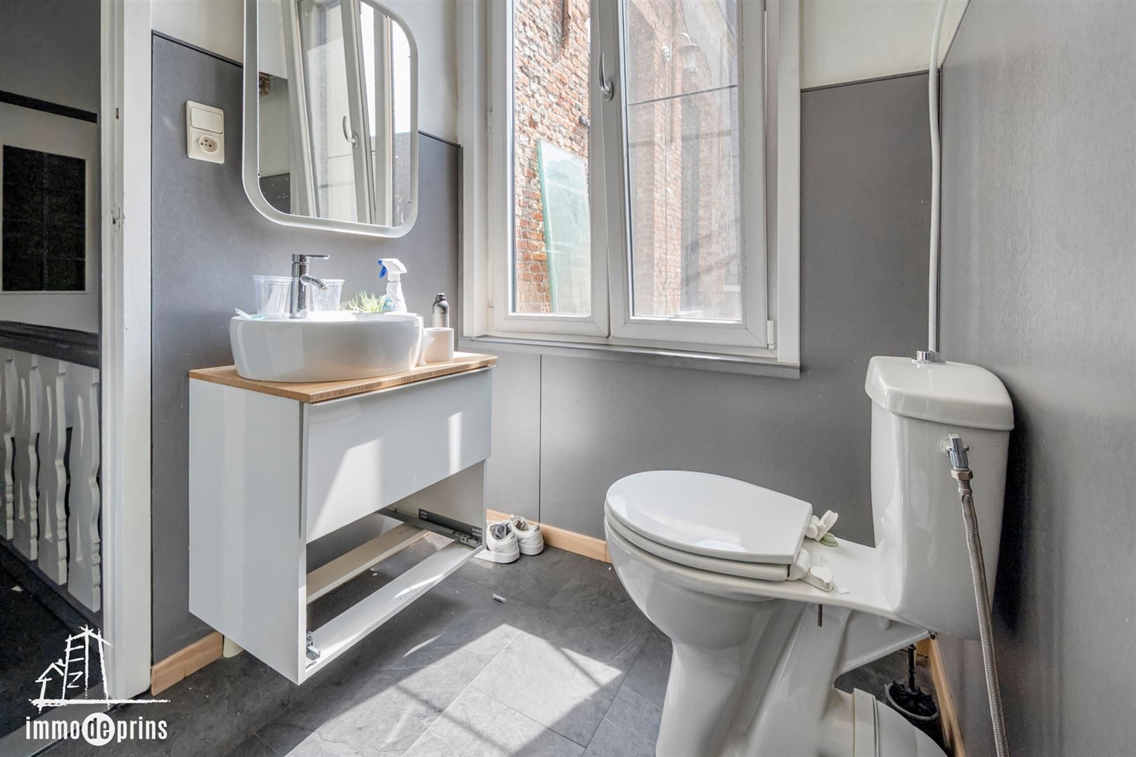 Opbrengsteigendom winkel met woonst +aanpalende woning foto 12