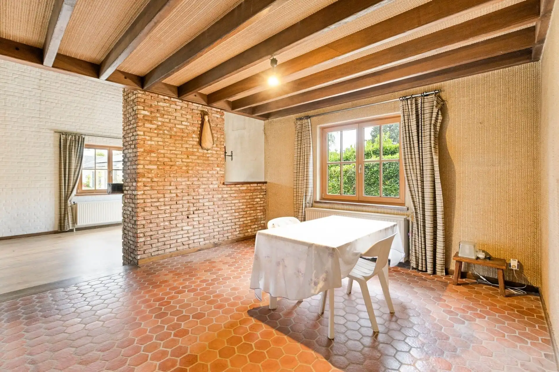 Te renoveren villa-fermette in de Marnix wijk foto 12
