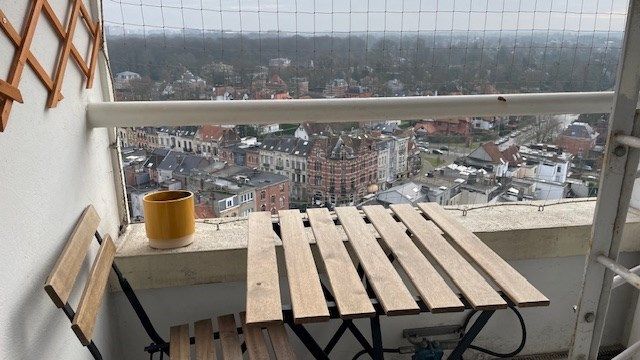 LEUK STARTERSAPPARTEMENT MET MAGNIFIEK UITZICHT OP 15 DE VERDIEPING foto 4