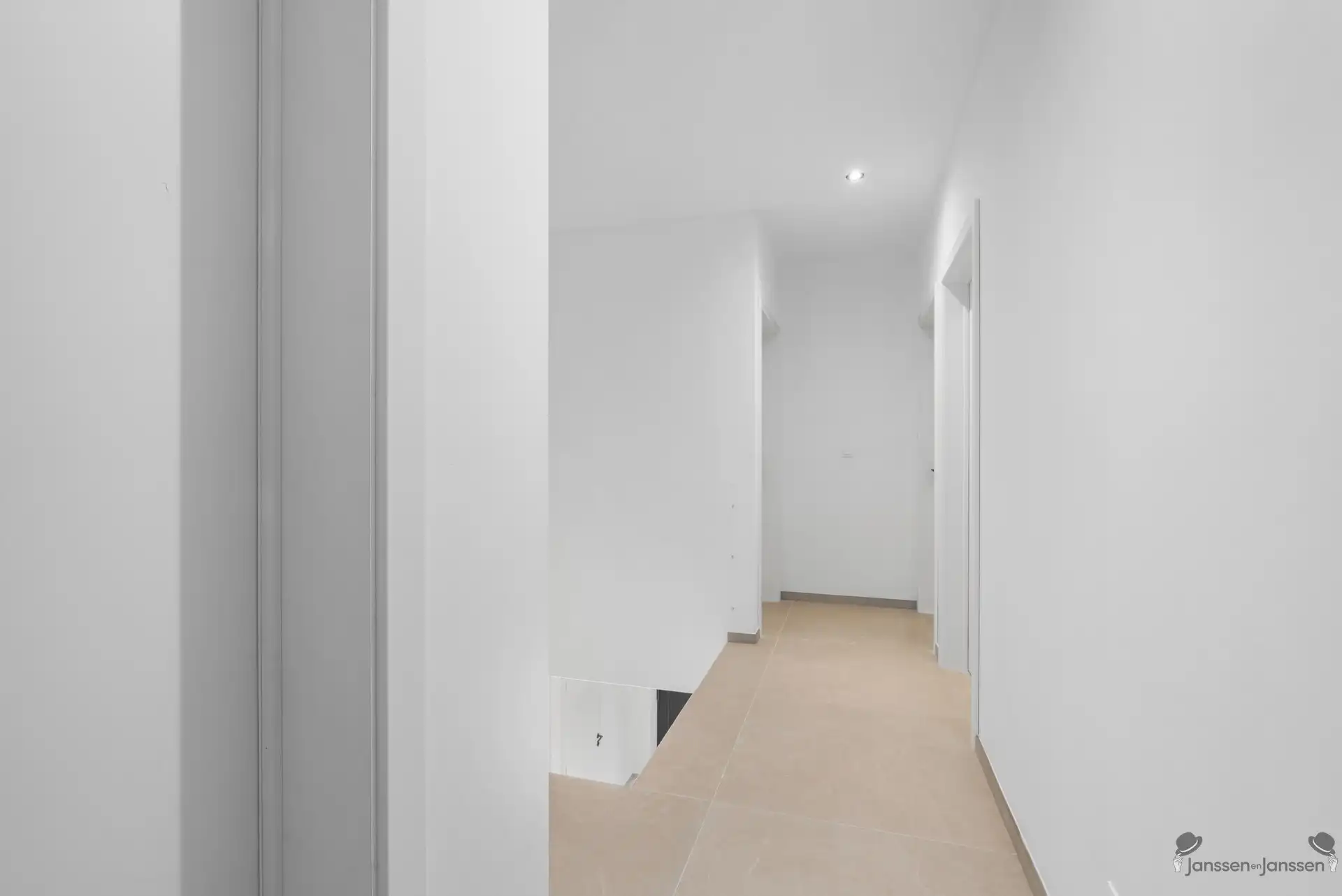 Te Huur - Ruime HO nieuwbouwwoning met 3 (+1) slpk en tuin foto 11