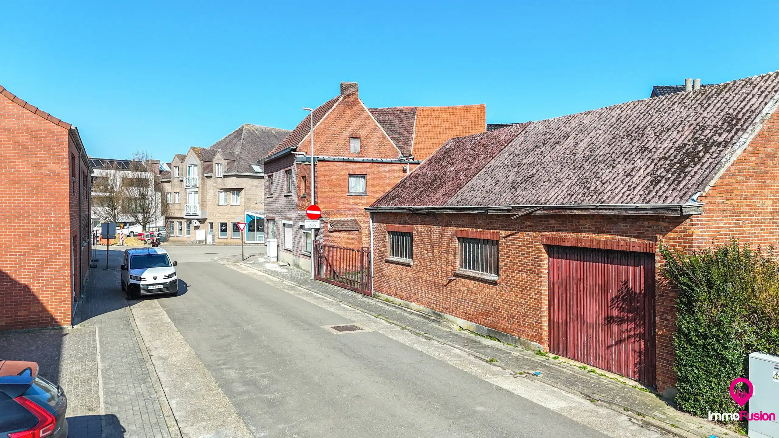 Woning te renoveren met veel mogelijkheden in Ham! foto 4