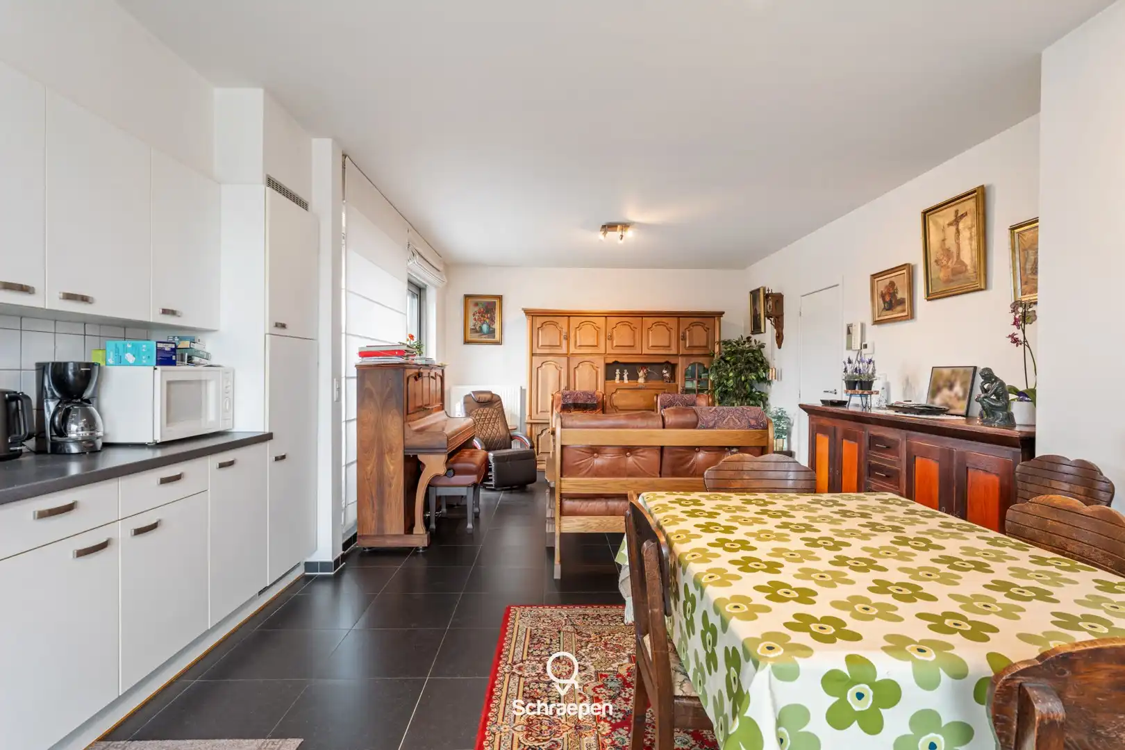 Uniek penthouse met riant zonneterras (115 m²) en 2 slpks in Zonhoven-centrum! foto 7