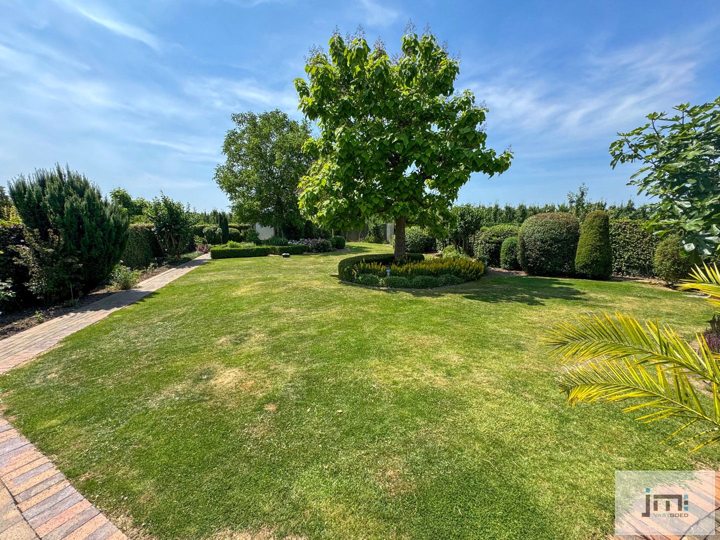 Rustig gelegen villa foto 19