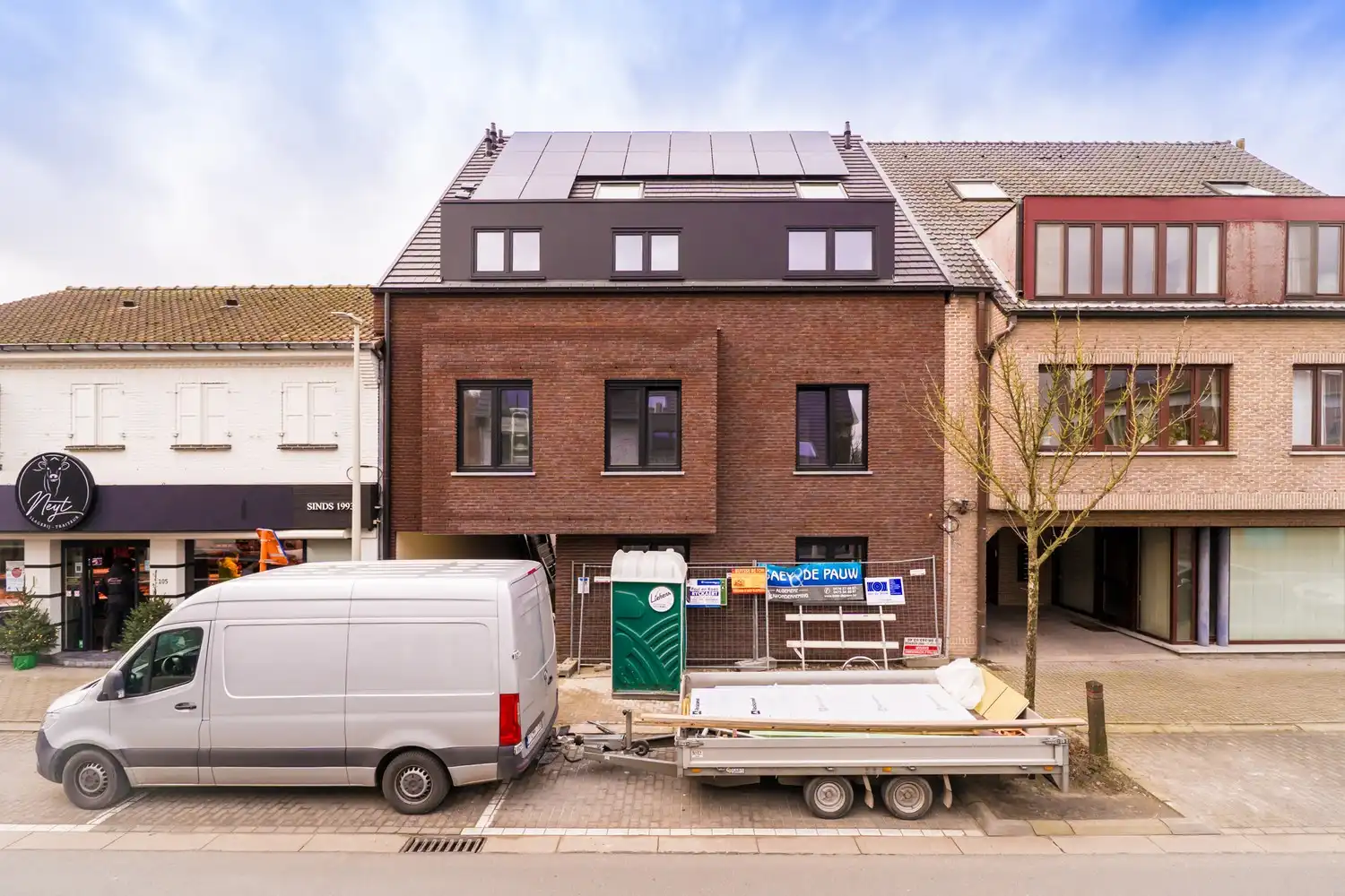 Ruim doorzonappartement nabij het centrum foto 9