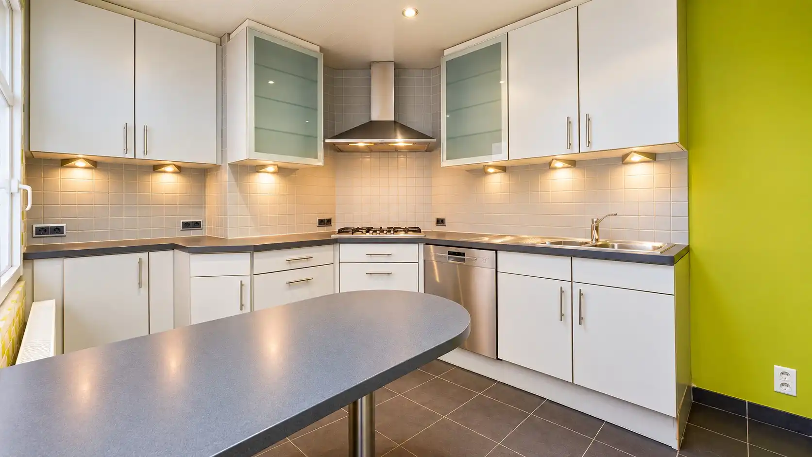 Ruime Rijwoning in Lokeren  - Centrum - Poststraat  foto 7