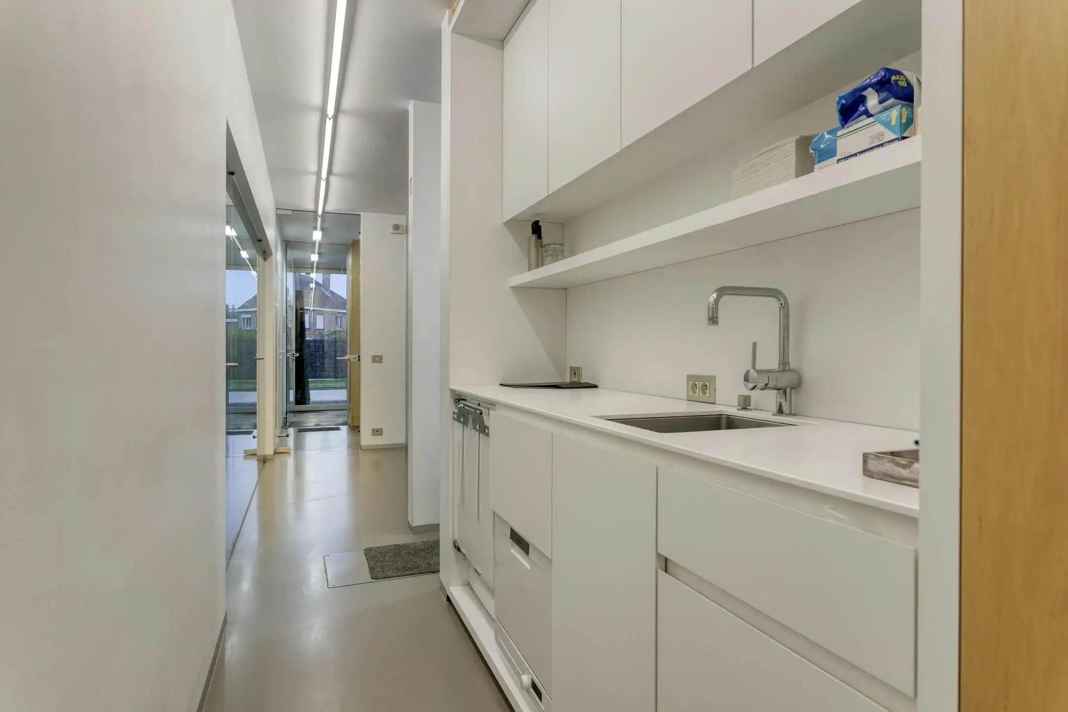 Kantoor met woonst te koop in Sint-Michiels (380 m²)  foto 6