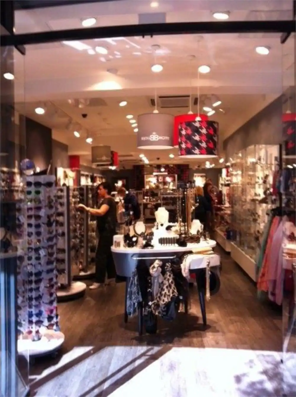 KARAKTERVOLLE INVESTERINGSEIGENDOM TURNHOUT foto 6