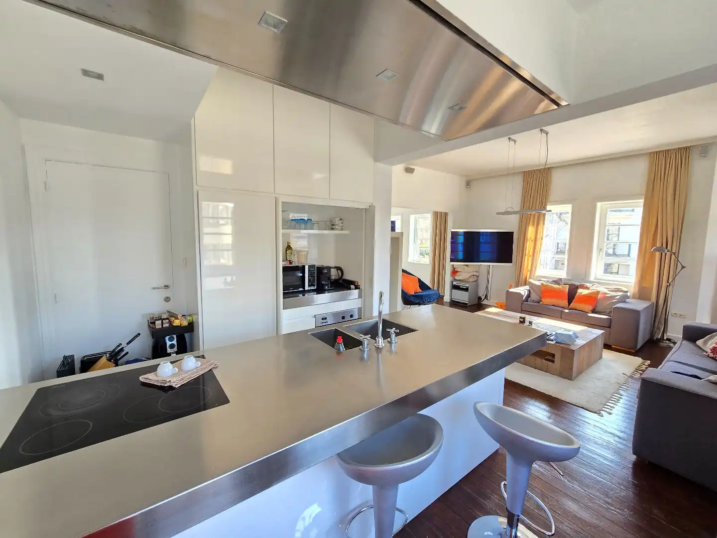 Woning 5 slpk's in de Dumontwijk foto 10