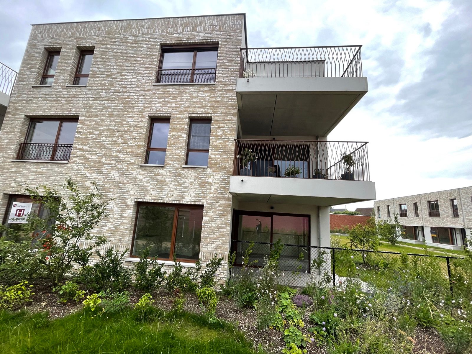 prachtig gelijkvloers 2-slaapkamer appartement foto 14
