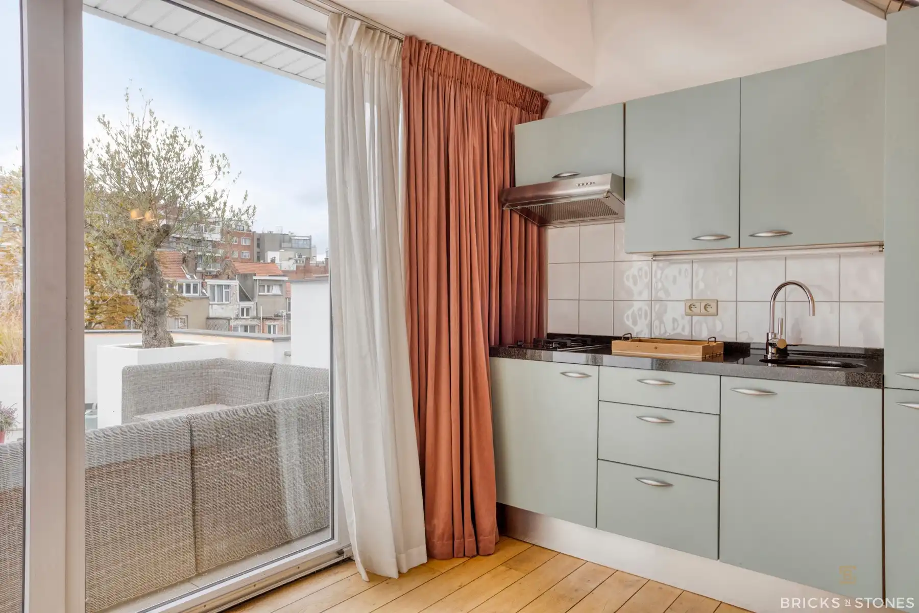 Unieke loft met terras in Antwerpen foto 16