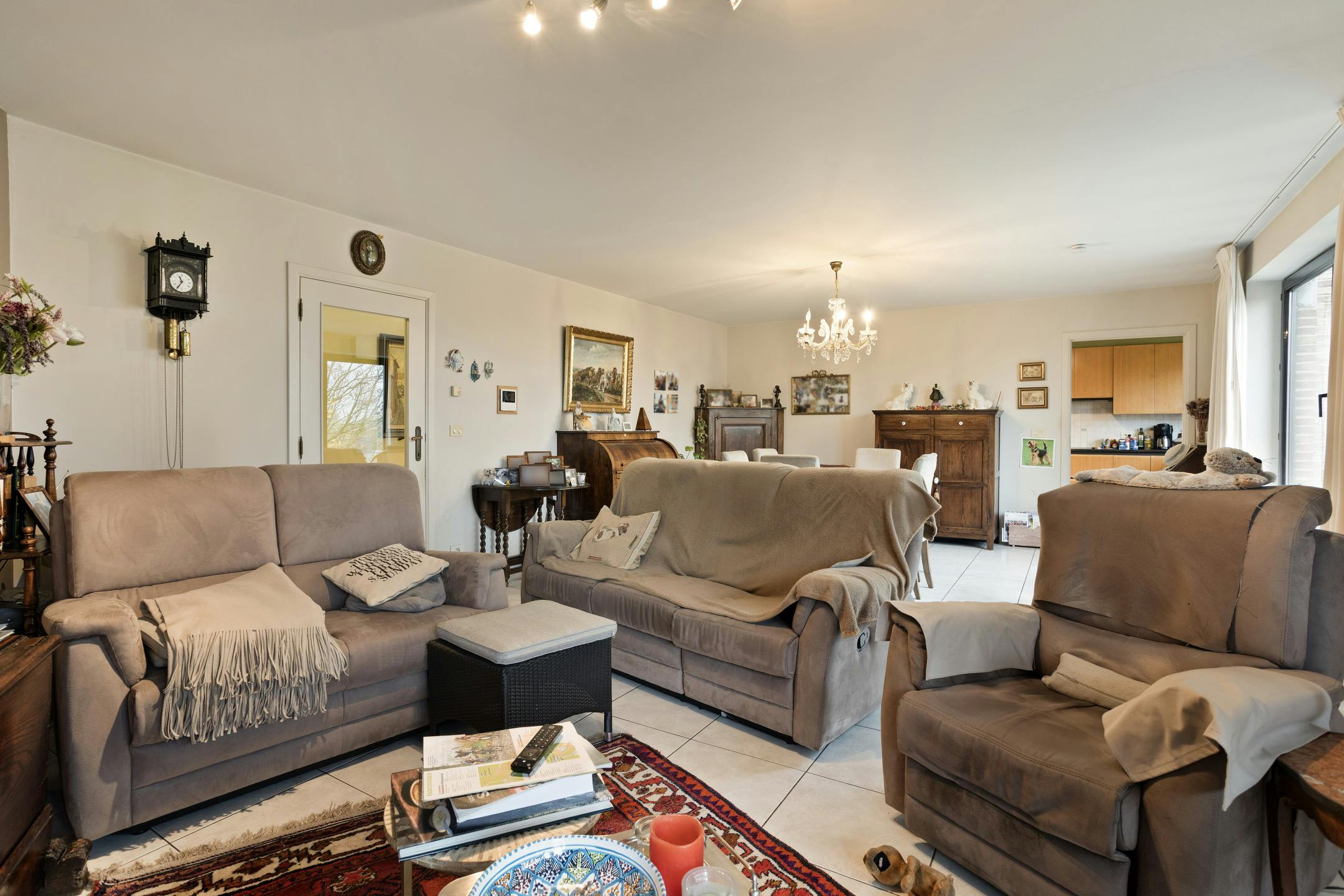 Appartement aan het water te koop met 2 slaapkamers en garage!  foto 3