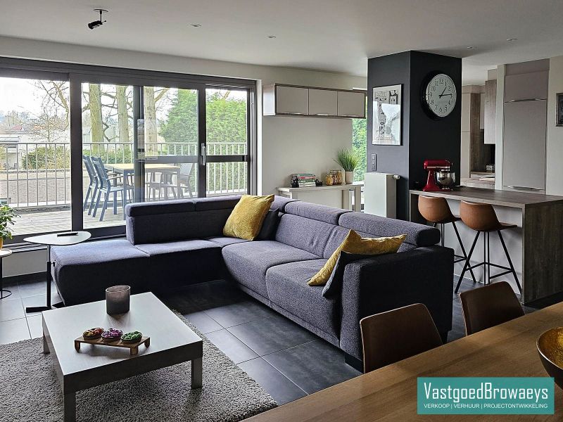 Drieslaapkamerappartement met terras (15m²), garage & staanplaats foto 3