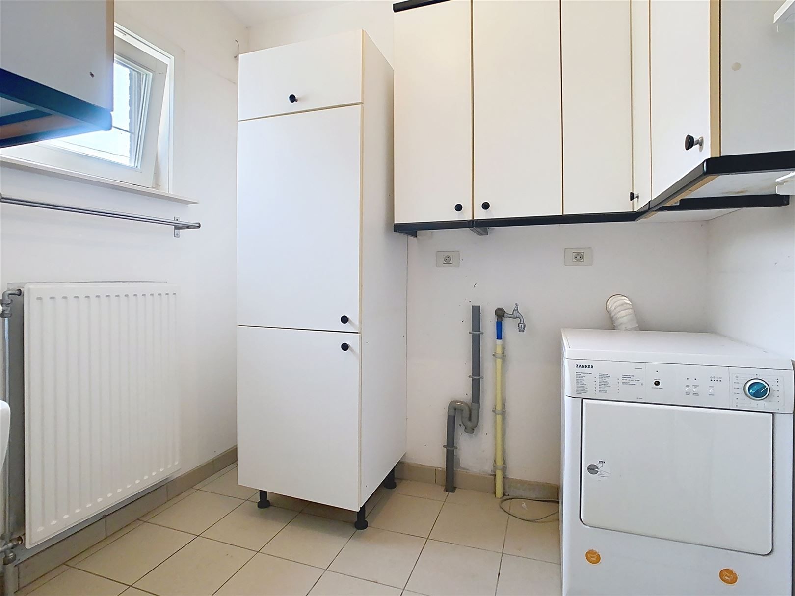 Ruime op te frissen woning, 4 slpks, tuin, weide, 46a 81ca foto 45