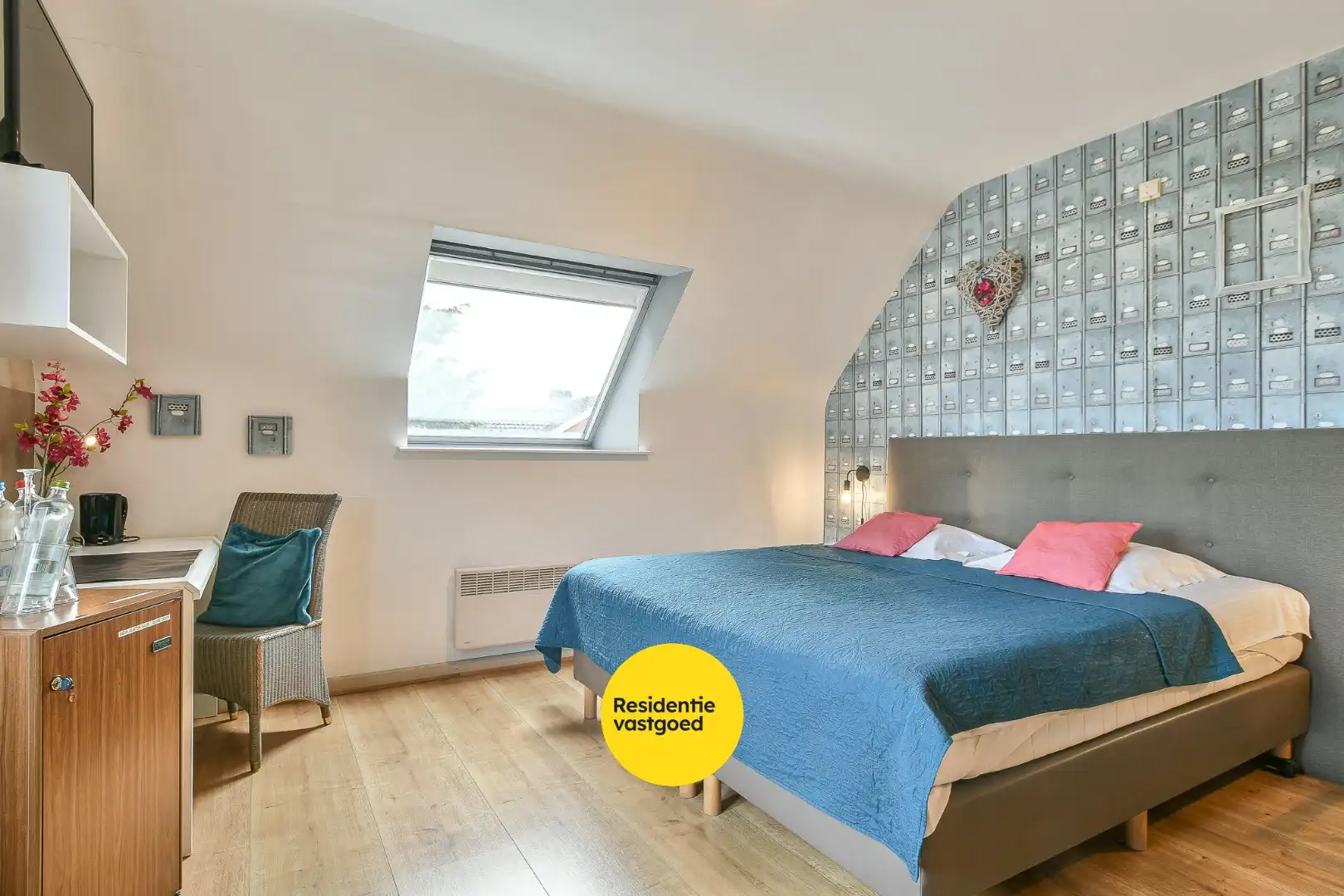 Unieke investeringskans: karaktervol hotel met 18 kamers & woonmogelijkheden te koop!  foto 18