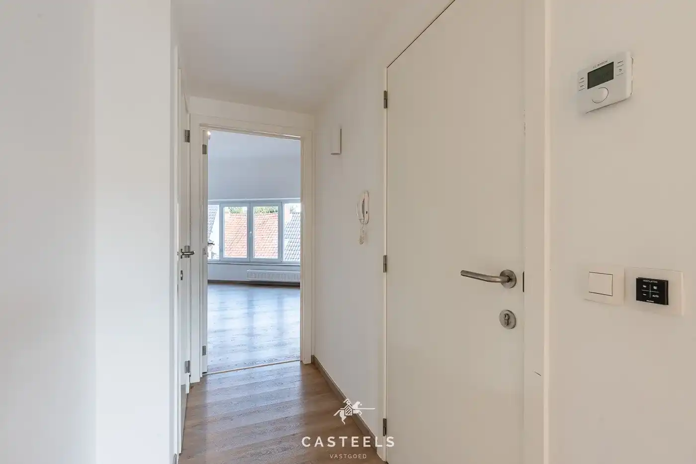 Opbrengsteigendom: 2 app. (EPC B) + garage/magazijn foto 9