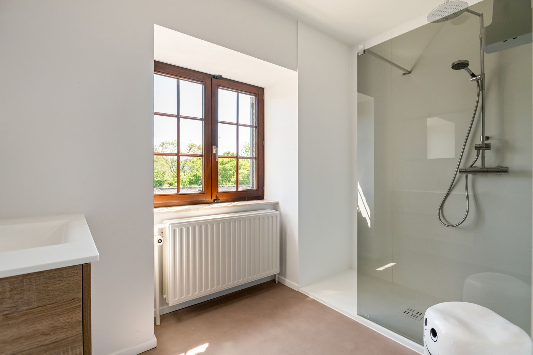 Ruime villa met praktijkruimte in rustige doodlopende straat. foto 29